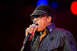Is Bobby Womack married? - vooxpopuli.com