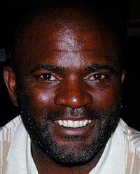 Is Lawrence Taylor married? - vooxpopuli.com