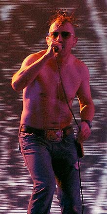 Maynard James Keenan shirtless - vooxpopuli.com