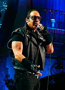 Is Andrew Dice Clay married? - vooxpopuli.com