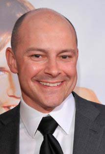 Is Rob Corddry married? - vooxpopuli.com
