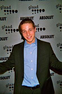 Is Shawn Pyfrom Gay? - vooxpopuli.com